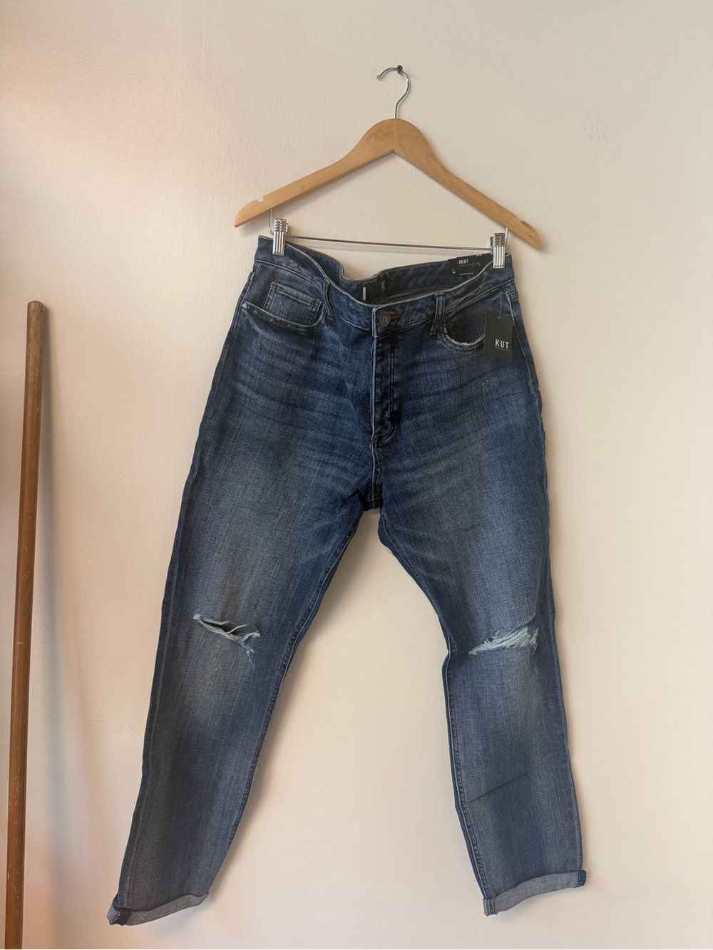Kut from the Kloth Women's Boyfriend Jeans in Dark Blue Distressed